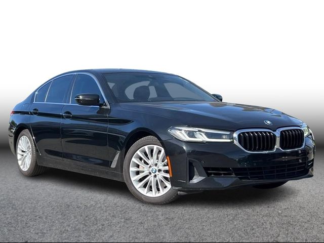 2021 BMW 5 Series 530i