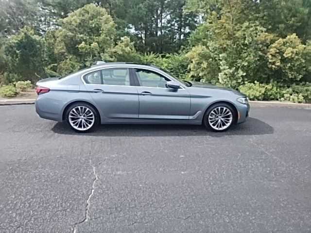 2021 BMW 5 Series 540i