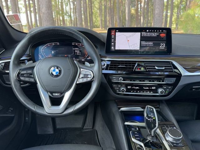 2021 BMW 5 Series 540i