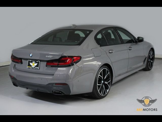 2021 BMW 5 Series 540i