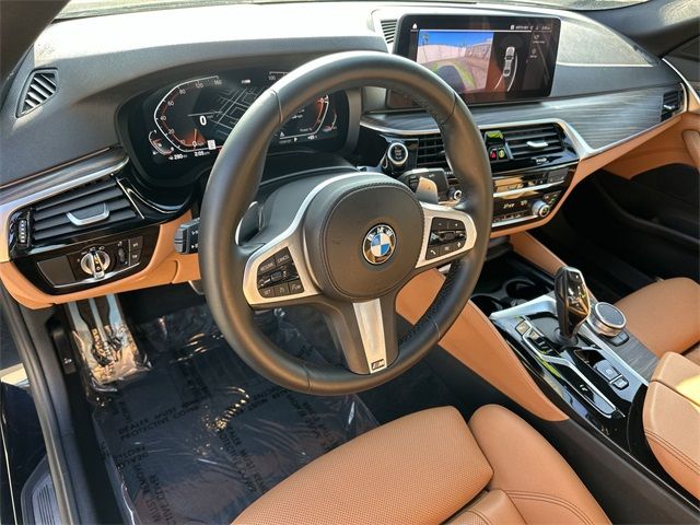 2021 BMW 5 Series 540i