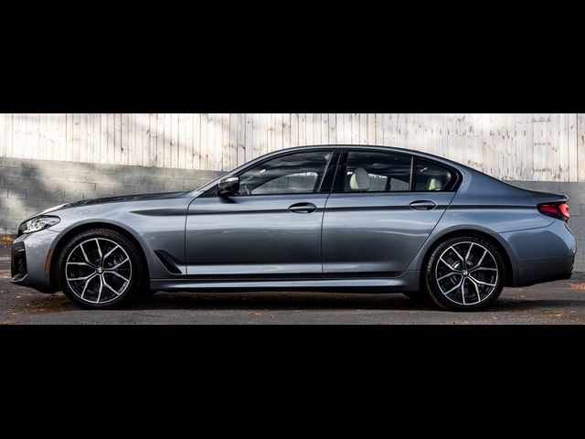 2021 BMW 5 Series 540i