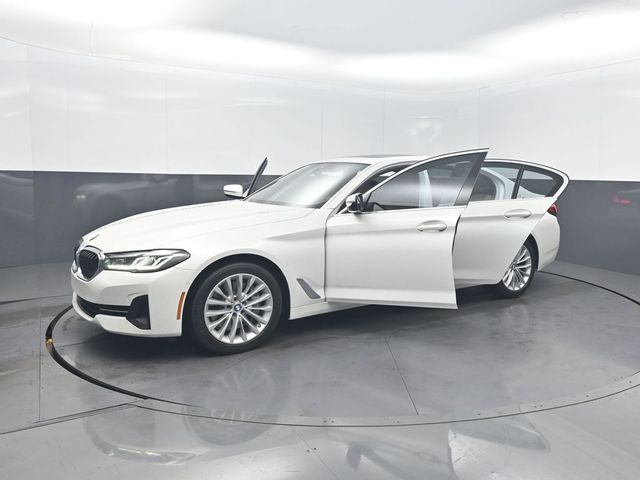 2021 BMW 5 Series 540i