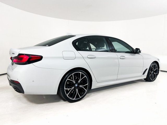 2021 BMW 5 Series 540i