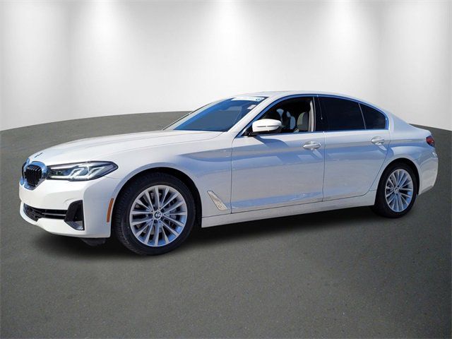 2021 BMW 5 Series 540i