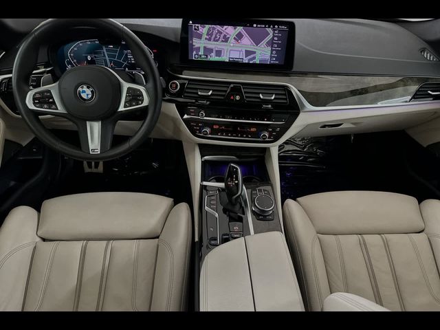 2021 BMW 5 Series 540i