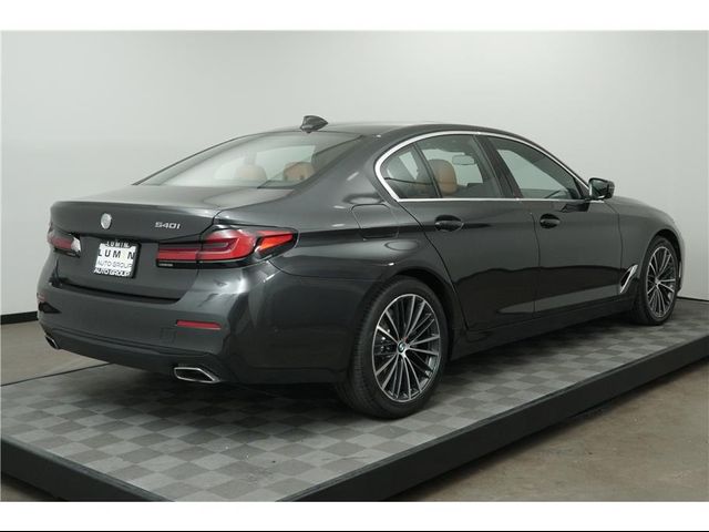 2021 BMW 5 Series 540i