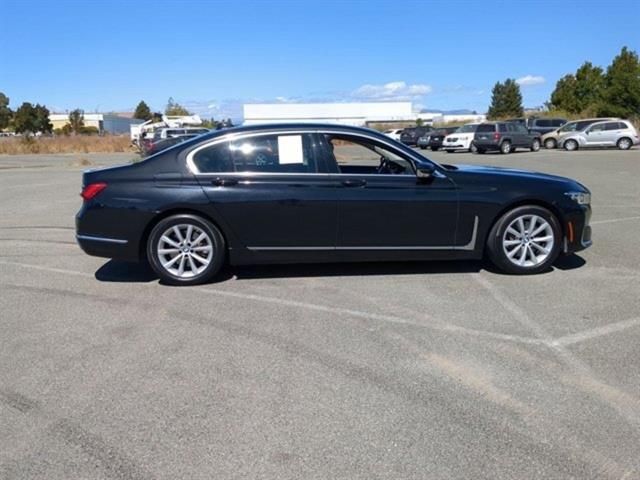 2021 BMW 7 Series 740i