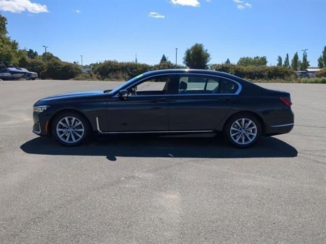 2021 BMW 7 Series 740i