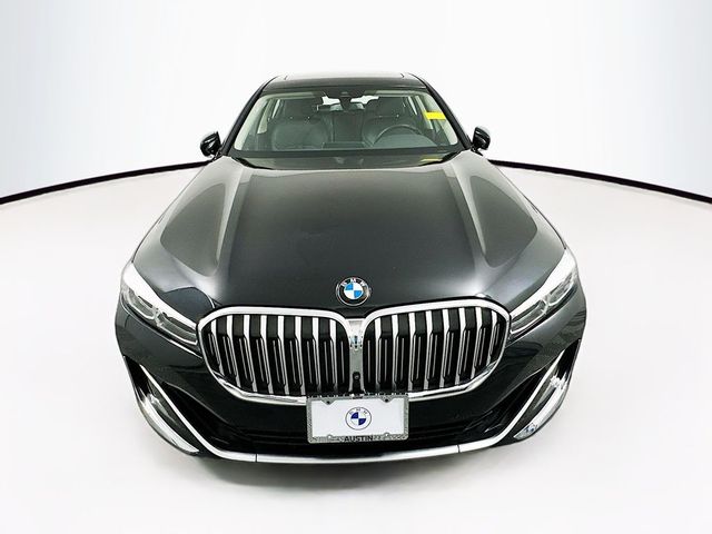 2021 BMW 7 Series 740i