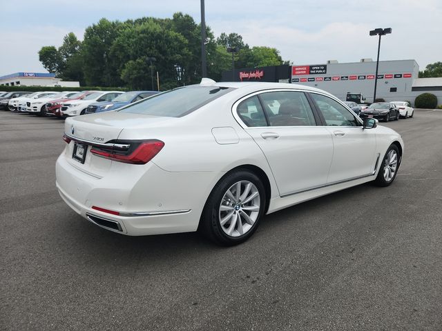 2021 BMW 7 Series 740i