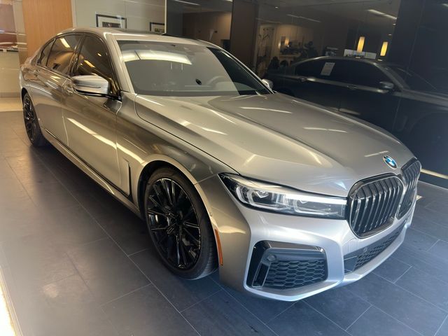 2021 BMW 7 Series 740i