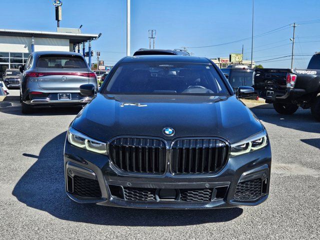 2021 BMW 7 Series 740i