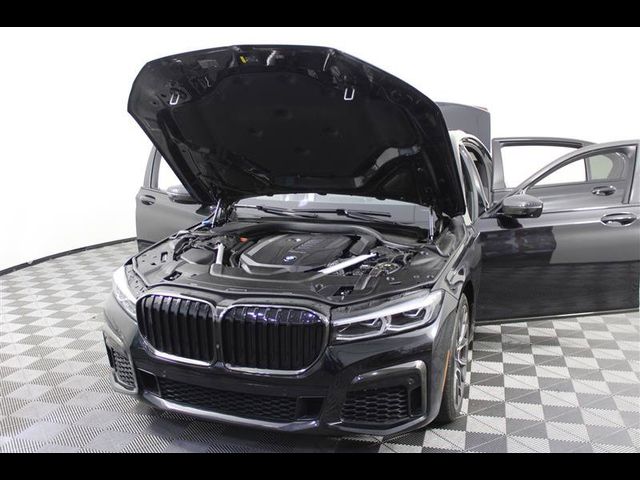 2021 BMW 7 Series 740i