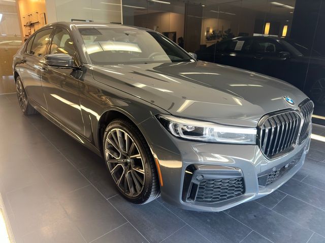 2021 BMW 7 Series 740i