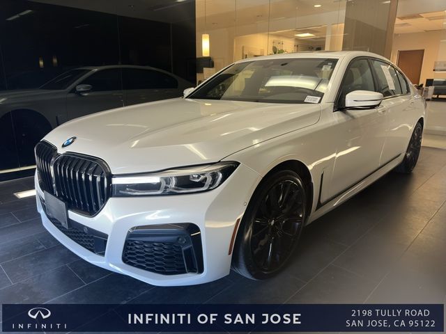 2021 BMW 7 Series 740i