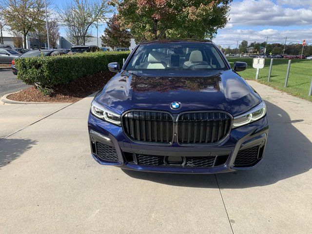 2021 BMW 7 Series 740i