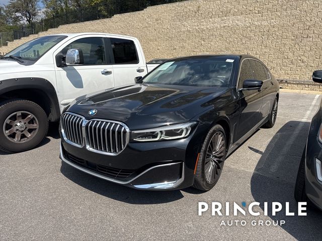 2021 BMW 7 Series 740i