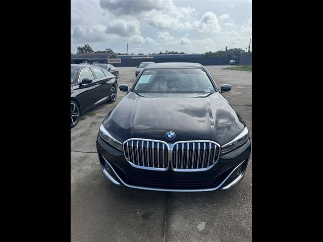 2021 BMW 7 Series 740i