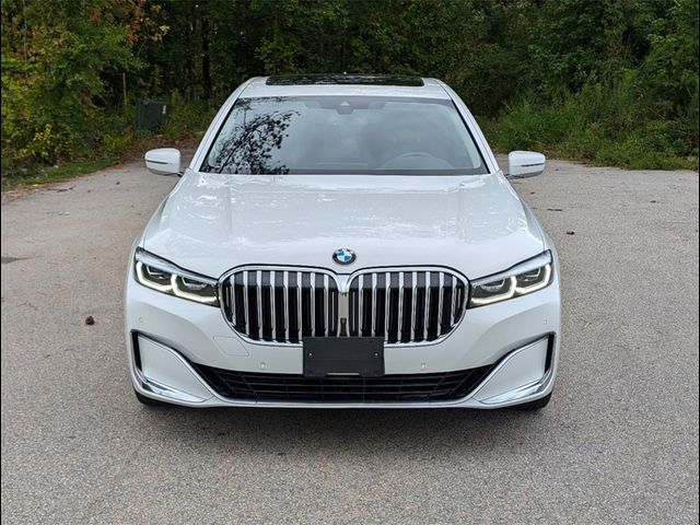 2021 BMW 7 Series 740i