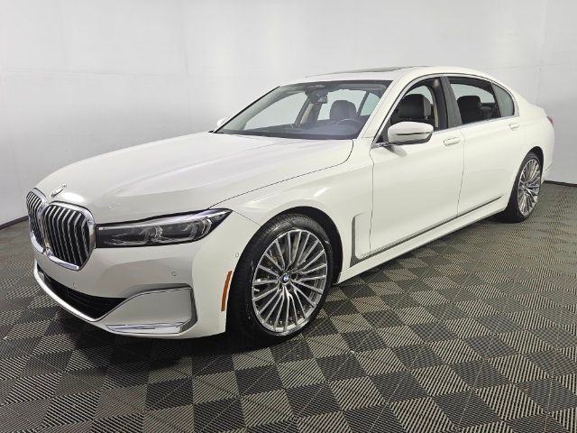 2021 BMW 7 Series 740i