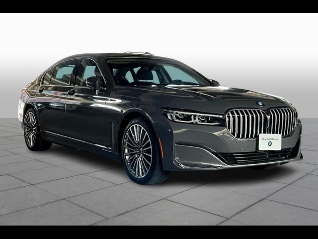 2021 BMW 7 Series 740i