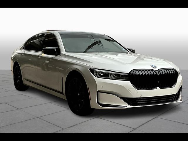 2021 BMW 7 Series 740i