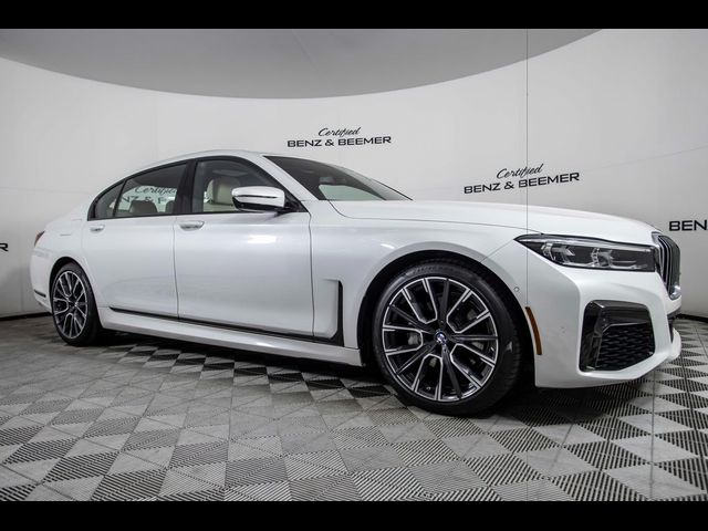 2021 BMW 7 Series 740i