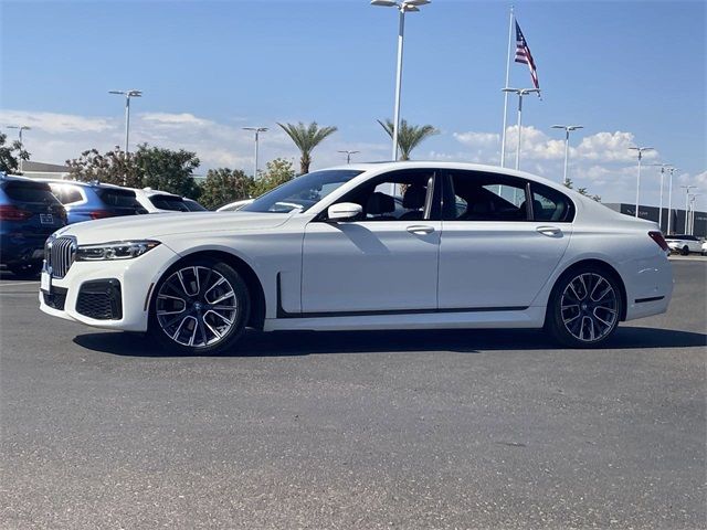 2021 BMW 7 Series 740i