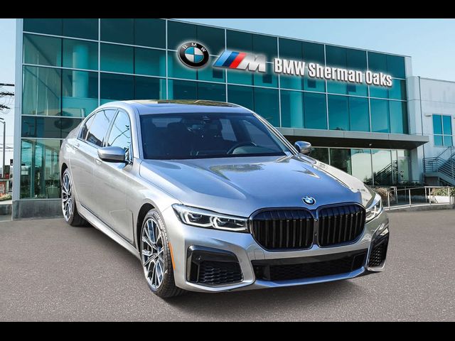 2021 BMW 7 Series 740i