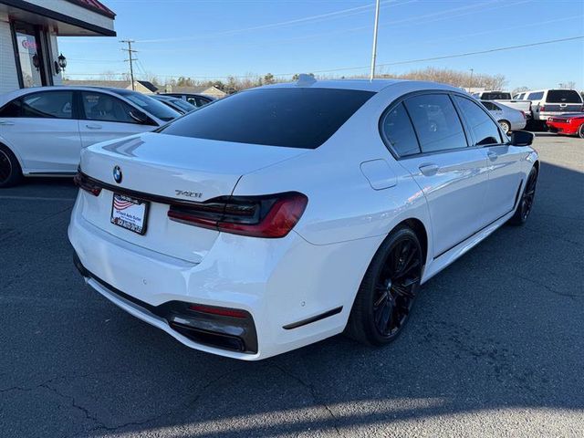 2021 BMW 7 Series 740i