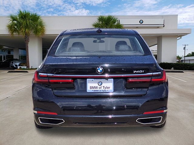 2021 BMW 7 Series 740i