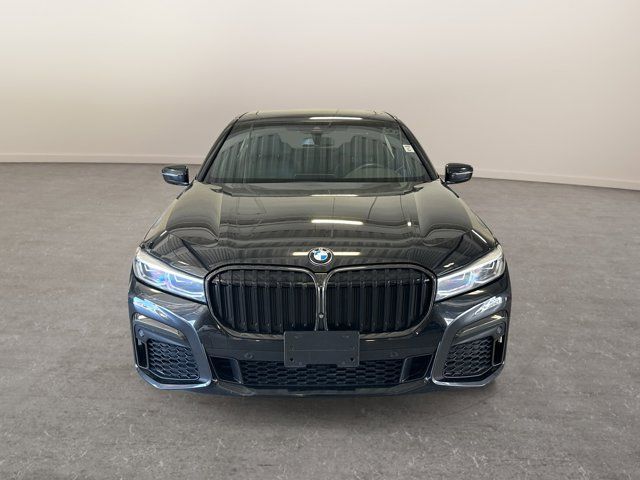 2021 BMW 7 Series 740i