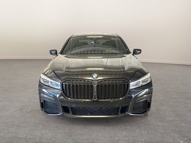 2021 BMW 7 Series 740i