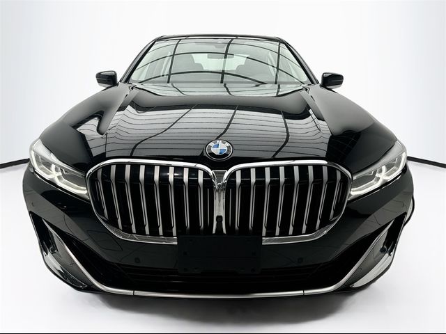 2021 BMW 7 Series 740i