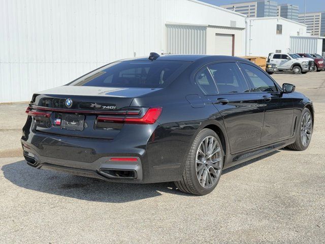 2021 BMW 7 Series 740i