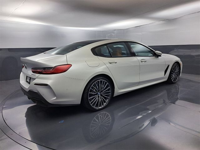 2021 BMW 8 Series 840i