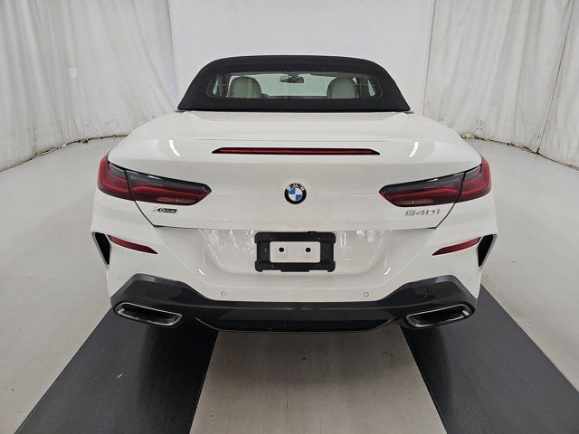 2021 BMW 8 Series 840i