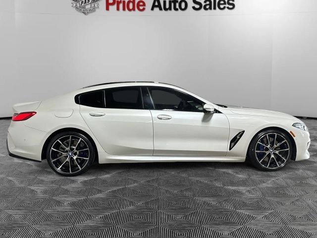 2021 BMW 8 Series 840i