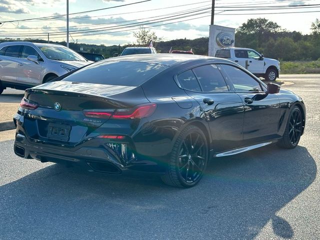 2021 BMW 8 Series M850i