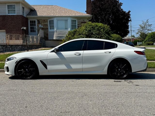 2021 BMW 8 Series M850i