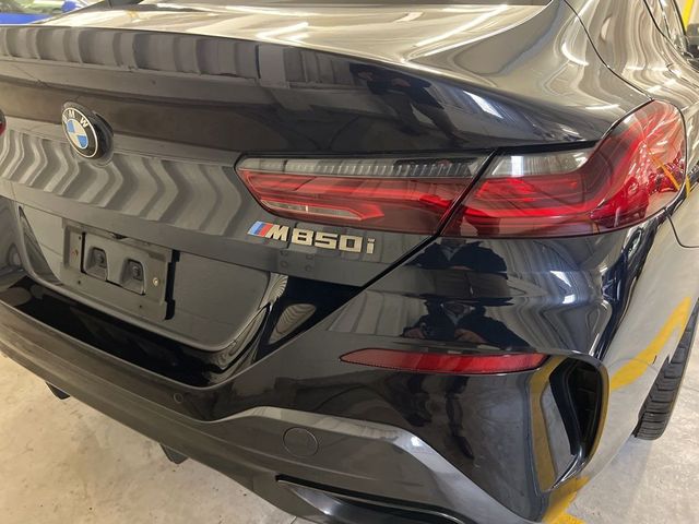 2021 BMW 8 Series M850i