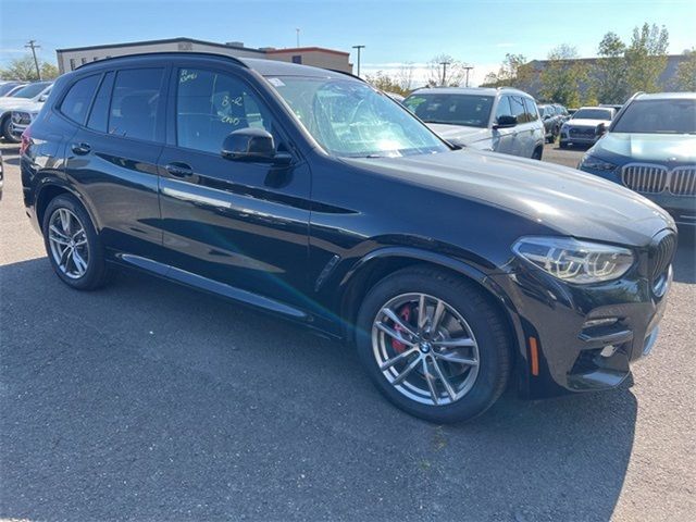 2021 BMW X3 M40i