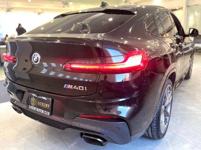 2021 BMW X4 M40i