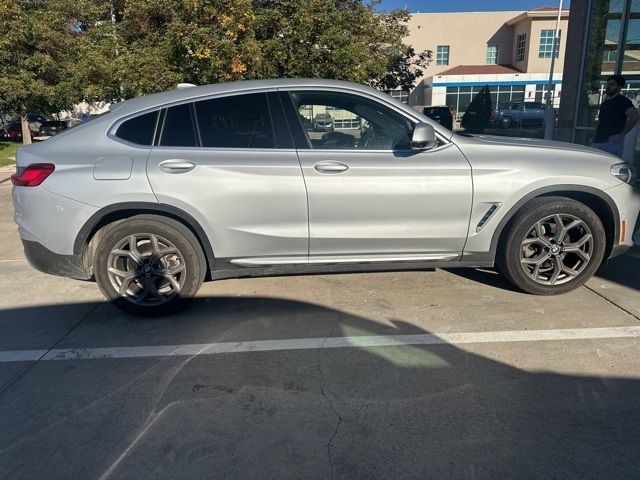 2021 BMW X4 xDrive30i