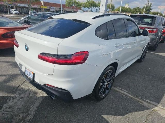 2021 BMW X4 xDrive30i