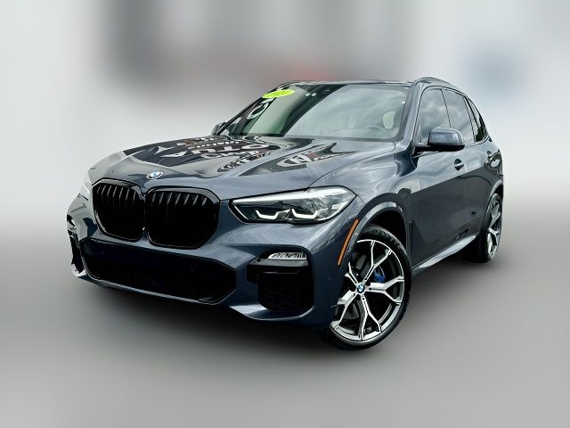 2021 BMW X5 M50i