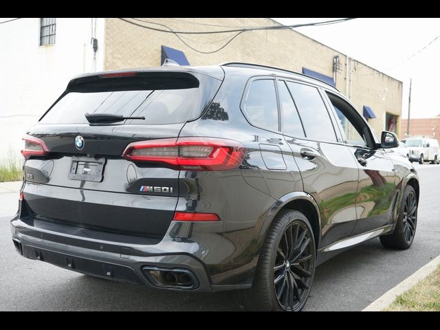 2021 BMW X5 M50i