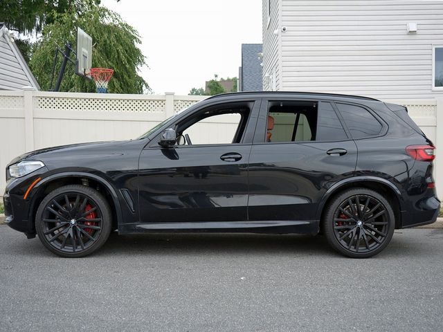 2021 BMW X5 M50i