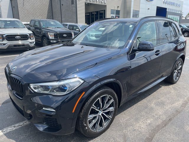 2021 BMW X5 M50i